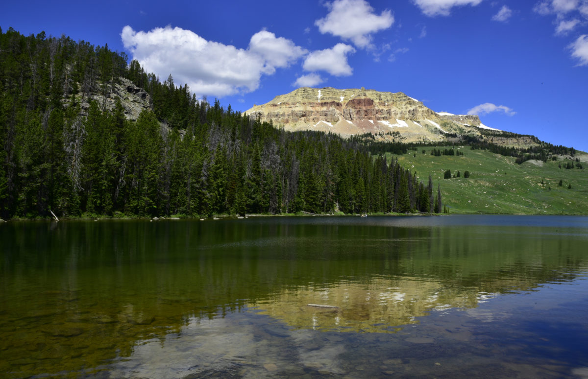 Beartooth Lake, Beartooth Butte  -  Beartooth Scenic Byway, Shoshone National Forest, Wyoming