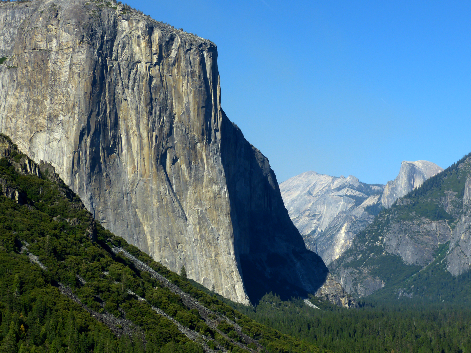 El Capitan (left), Half Dome (right)  -  Tunnel View, Yosemite National Park, California