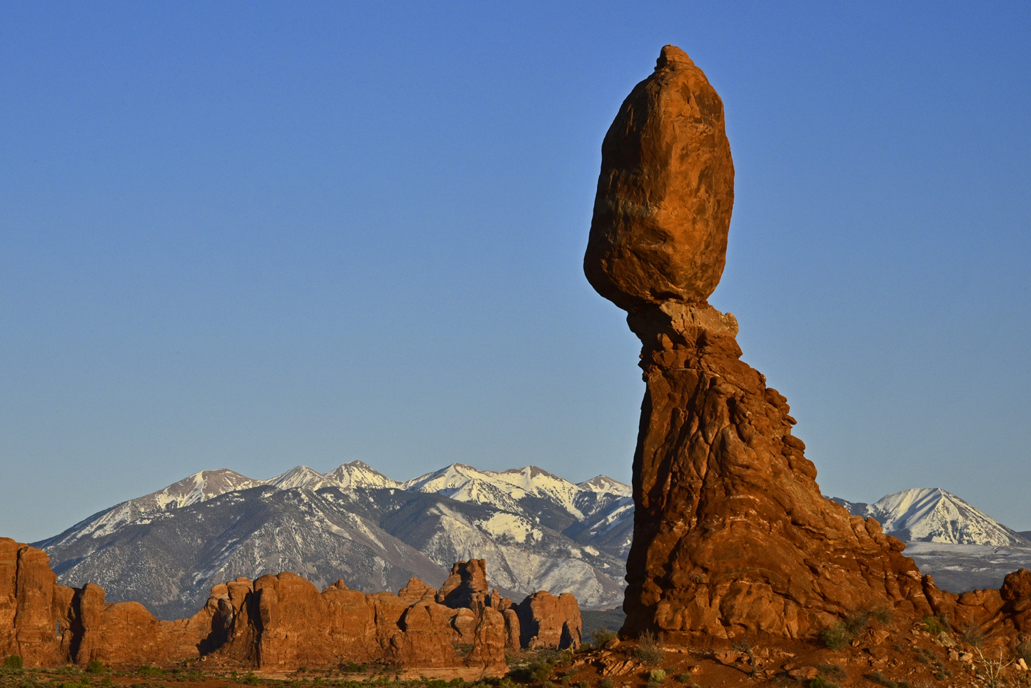 Balanced Rock  -  Arches National Park, Utah