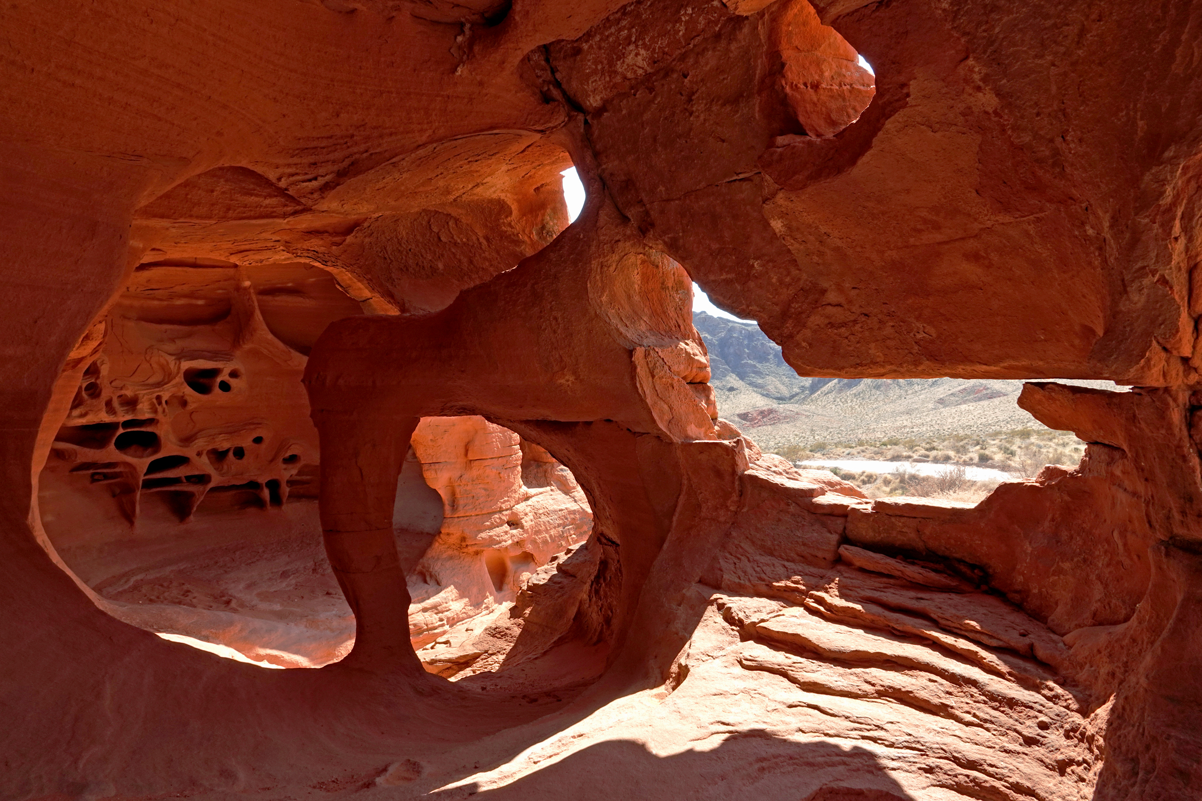 Windstone Arch  -  Valley of Fire State Park, Nevada