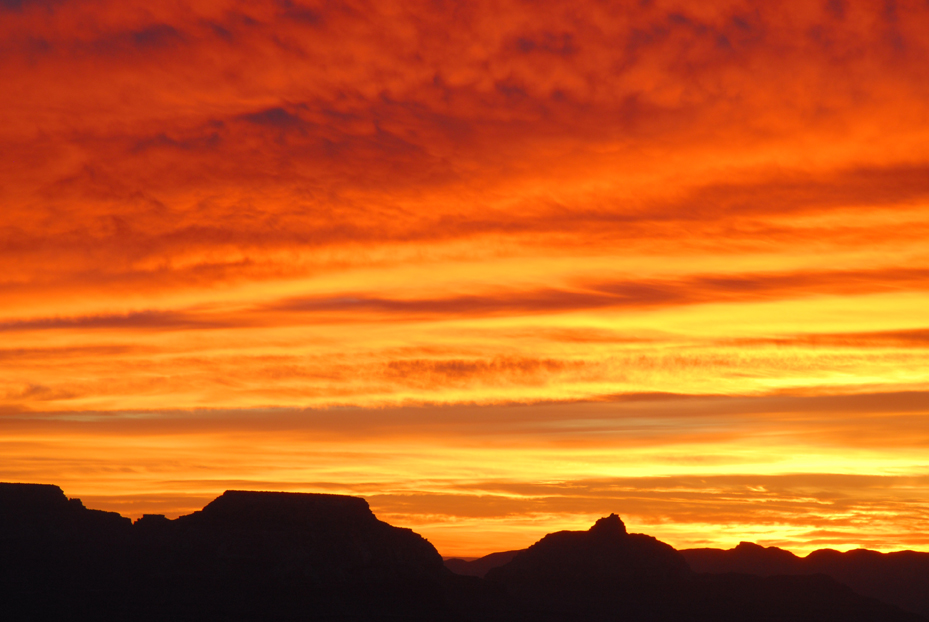 Sunrise, early morning light  -  Yavapai Point, South Rim, Grand Canyon National Park, Arizona