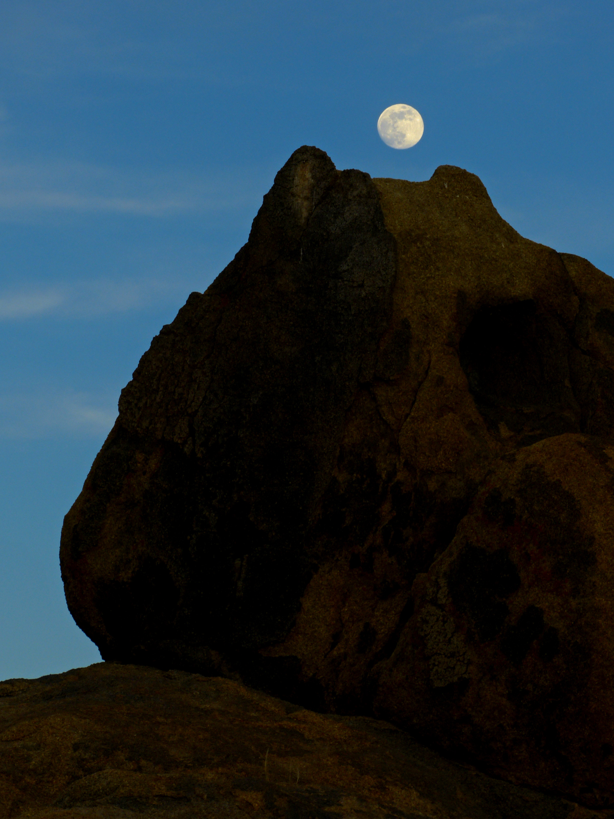 Moonrise  -  Movie Road, Alabama Hills National Recreation Area, California