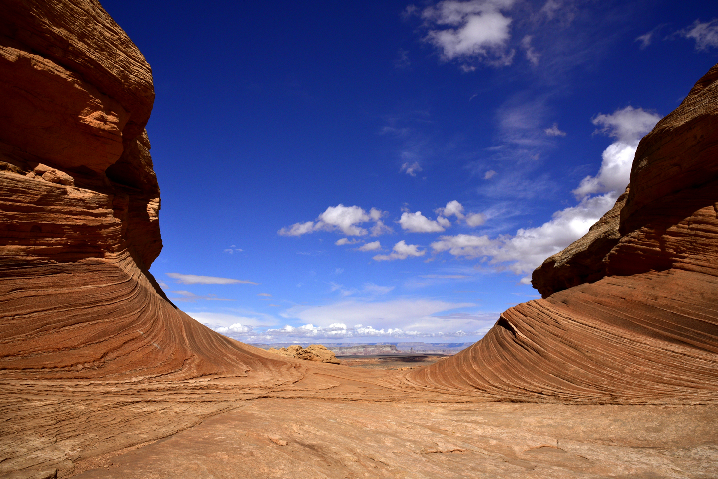 View from the Beehives Trail  -  Glen Canyon National Recreation Area, Arizona 